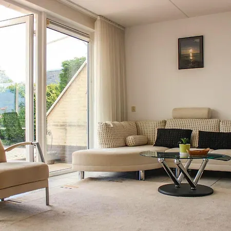 Cozy In With House Sea View