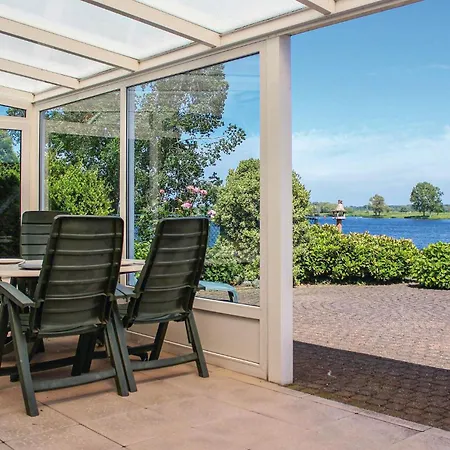 Ferienhaus Cozy In With House Sea View